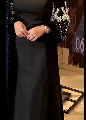 Siyah Nakışlı Uzun Kollu Uzun Abiye Elbise - Görsel 3