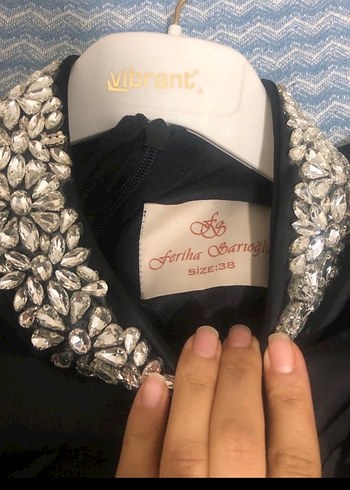 Siyah Nakışlı Uzun Kollu Uzun Abiye Elbise - Görsel 6