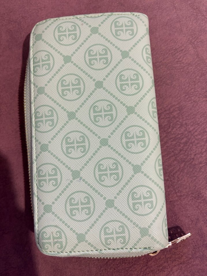 Yeşil Baskılı Fermuarlı Kadın Cüzdanı - Görsel 2