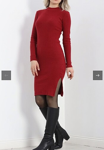 Bordo Yırtmaçlı Elbise