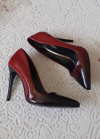 37 Beden kırmızı Renk Stiletto