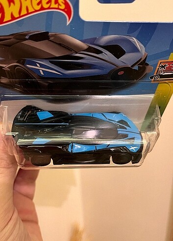 diğer Beden çeşitli Renk Hot wheels Bugatti Bolıde NADİR