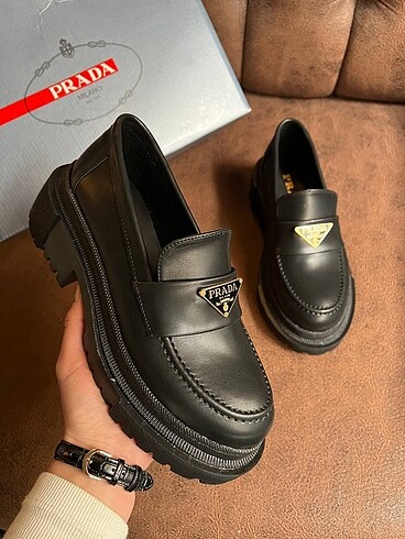38 Beden siyah Renk Prada Kadın Ayakkabı