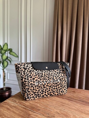 Bonheur Clutch