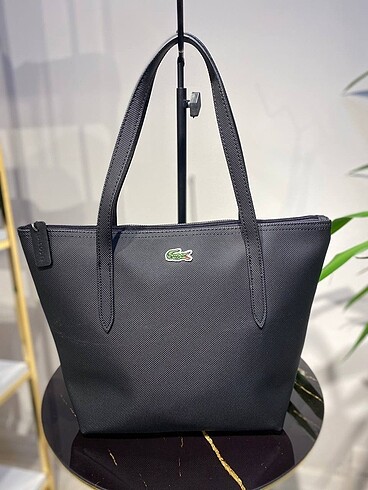 Lacoste A+ Krem