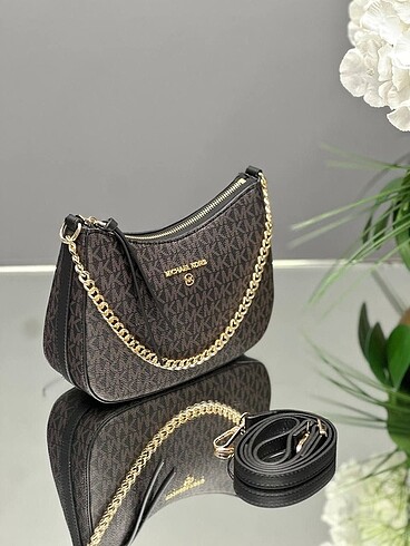 MICHAEL KORS-Jet Set Chara