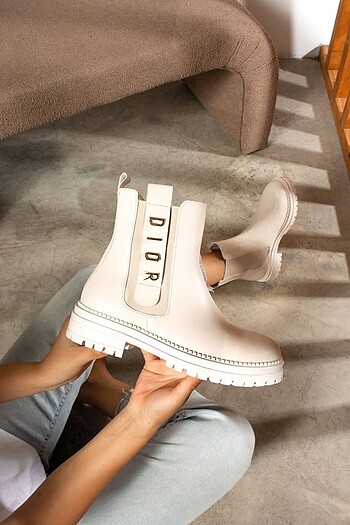 Dior Dior Bot 39