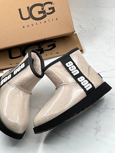 Ugg 36-40 krem