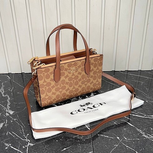 Coach Nina Small Tote Bag İthal Ürün
