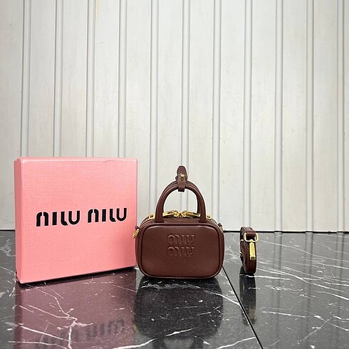  Beden Miu Miu Arcadie Nano Bag İthal Ürün 11x8 cm