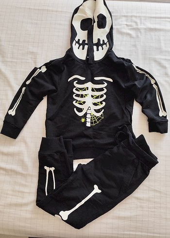 LC Waikiki 5-6 fosforlu eşofman takımı gece ışıl ışıl yanıyor - Görsel 5