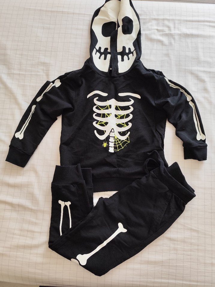 LC Waikiki 5-6 fosforlu eşofman takımı gece ışıl ışıl yanıyor - Görsel 5