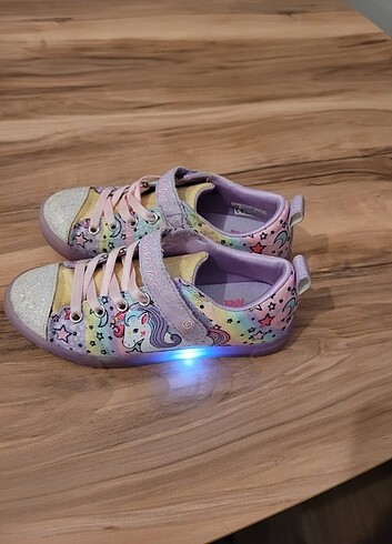 Skechers ayakkabı - Görsel 2