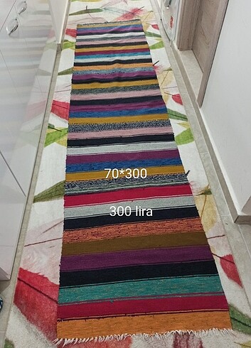 Ölçüleri ve fiyatı yazıyor.el dokumasi