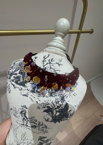 Bordo İşlemeli Boncuklu Midi Kolye - Görsel 5