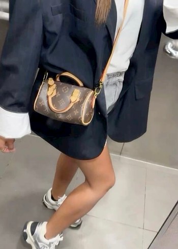 Tükendi Louis Vuitton Kahverengi Deri Kadın mini El Çantası - Görsel 3