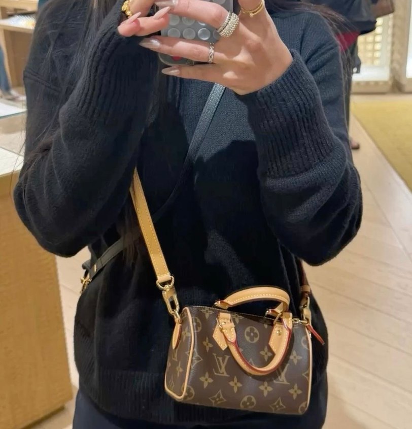 Tükendi Louis Vuitton Kahverengi Deri Kadın mini El Çantası - Görsel 2