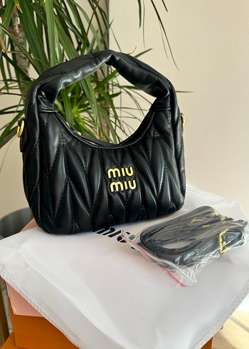 Miu Miu Siyah mini Kadın Çanta - Görsel 2