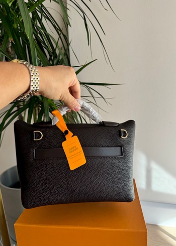 Kahverengi Deri Kadın El Çantası - Görsel 4