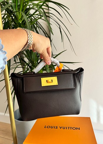 Kahverengi Deri Kadın El Çantası - Görsel 2