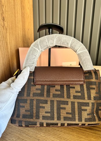 Fendi Kahverengi Deri Kadın Çanta - Görsel 3