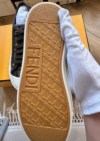 Fendi Kahverengi Baskılı Kadın Spor Ayakkabı - Görsel 5