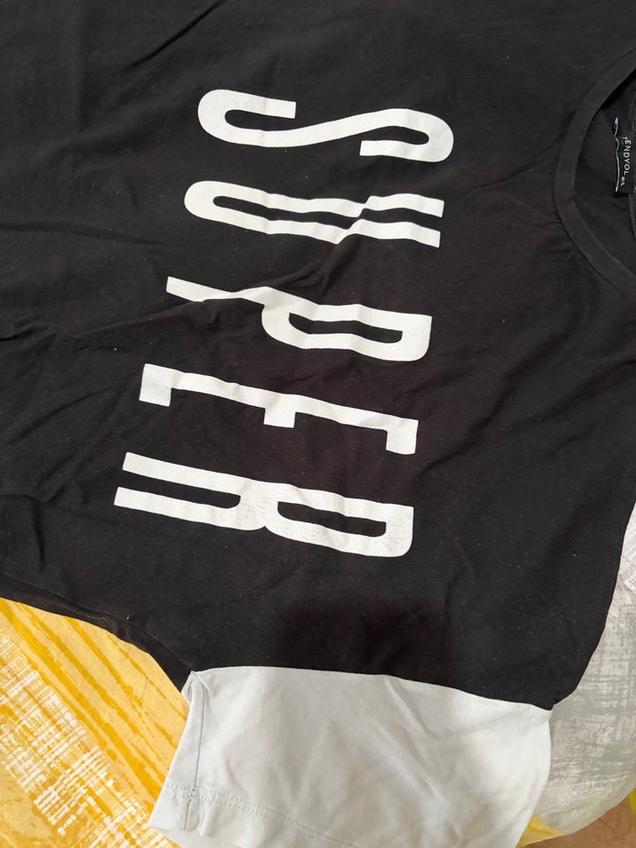 Siyah kadınTişört - Görsel 4