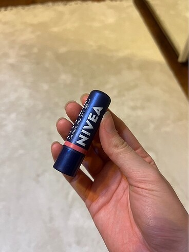 Nivea caring beauty lip & cheek rose rengi krem allık dudak balm