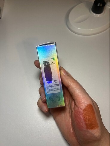  Beden Renk The saem krem stick highlighter aydınlatıcı