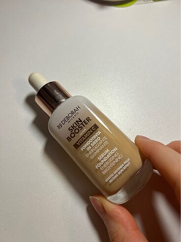 Deborah skin booster serum fondöten 01 light