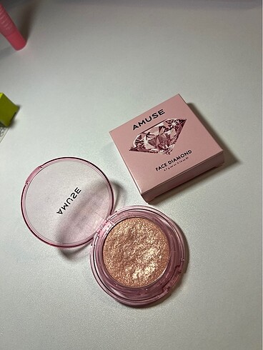 Missha Amuse highlighter face diamond