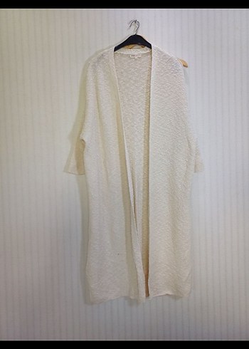 Beyaz Uzun Yün Kadın Hırka - Görsel 3