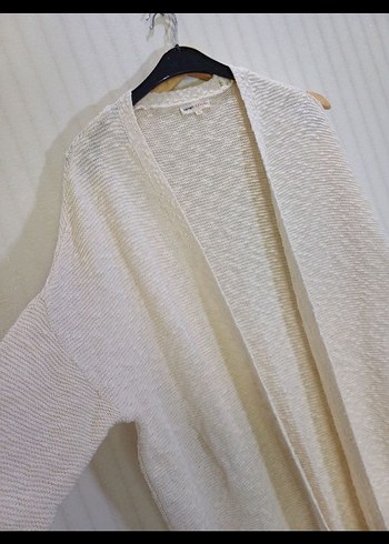 Beyaz Uzun Yün Kadın Hırka - Görsel 2