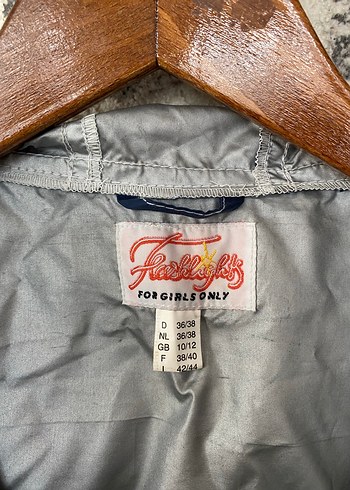 Vintage ruzgarlik/yagmurluk en64 boy67 - Görsel 7