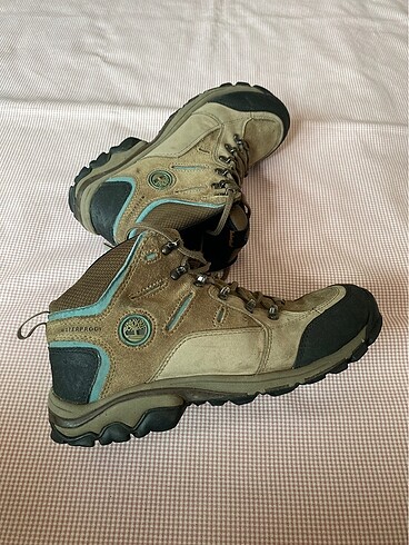 Timberland Timberland waterproof outdoor yarim bot 39 numara, gayet temiz d