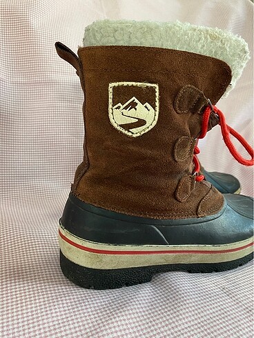 Outdoor bot 37 numara içi çıkıyor - Görsel 2