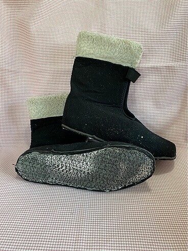 Outdoor bot 37 numara içi çıkıyor - Görsel 7