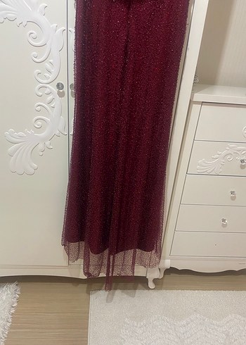 42 Beden Bordo Parlak Uzun Abiye Elbise