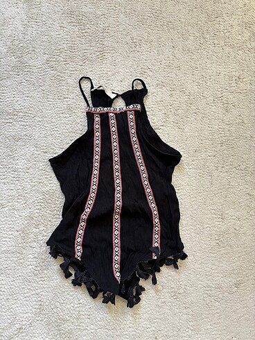 Halter crop