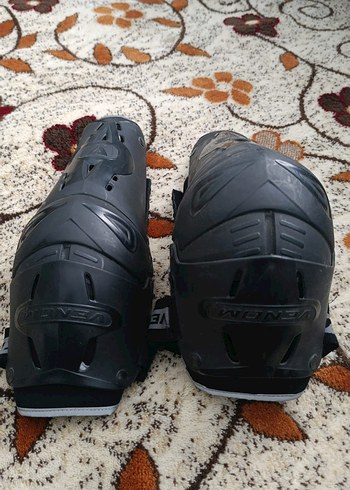 Siyah Biker Lastik Motosiklet Dizliği - Görsel 4