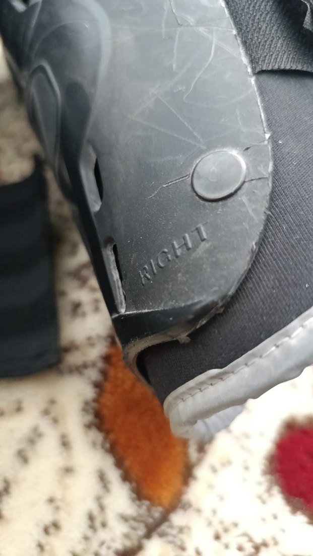 Siyah Biker Lastik Motosiklet Dizliği - Görsel 2