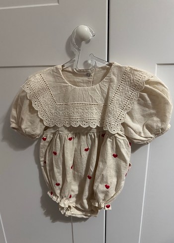 Diğer Nunu Baby Nakışlı Dantel Detaylı Kalpli Romper Bebek Kız Tulumu