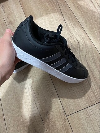 Siyah Adidas Spor Ayakkabı