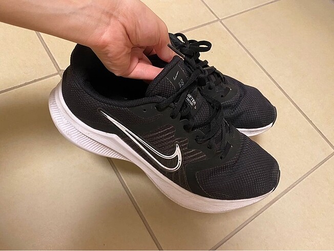 NIKE ERKEK SPOR AYAKKABI