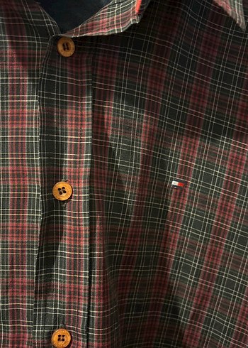 Bordo Düğmeli Uzun Kollu Erkek Gömlek - Görsel 3