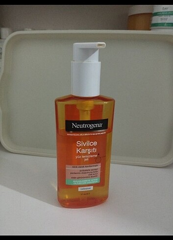 Neutrogena Yüz temizleme Jeli