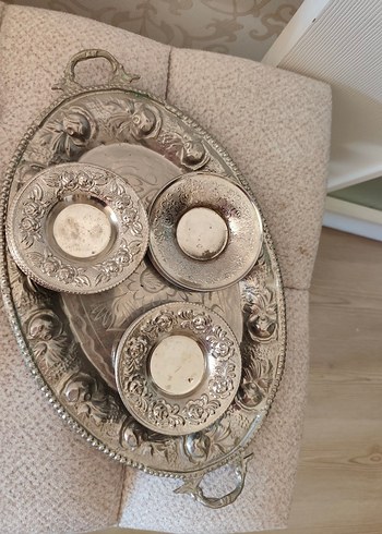 İşlemeli Gümüş Renkli Tabak ve Tabaklar - Görsel 2