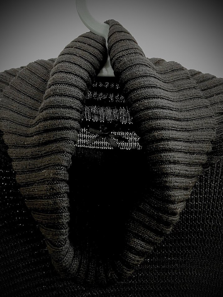 Siyah Uzun Kollu Boğazlı Triko Kazak - Görsel 3