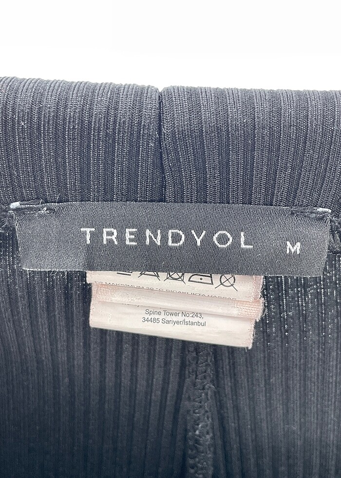 Trendyol & Milla Mini Şort %70 İndirimli. - Görsel 4