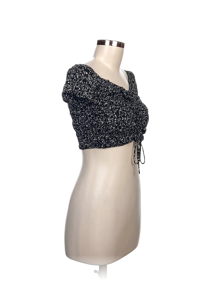 Pull and Bear Bluz %70 İndirimli. - Görsel 2